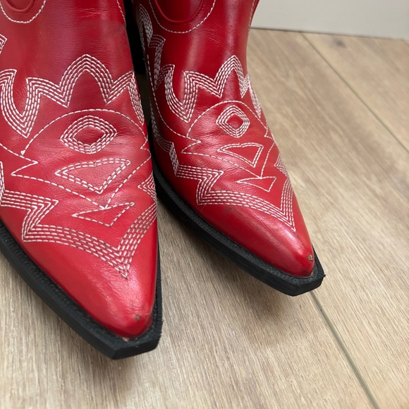 Red cowgirl boots (size 9.5) - Picture 2 of 5